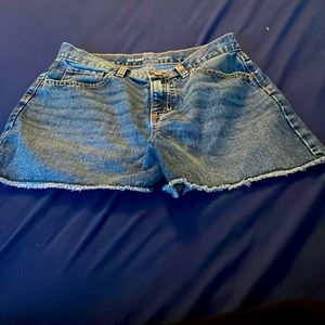 Girls youth Old Navy, Jean shorts size 14, 16